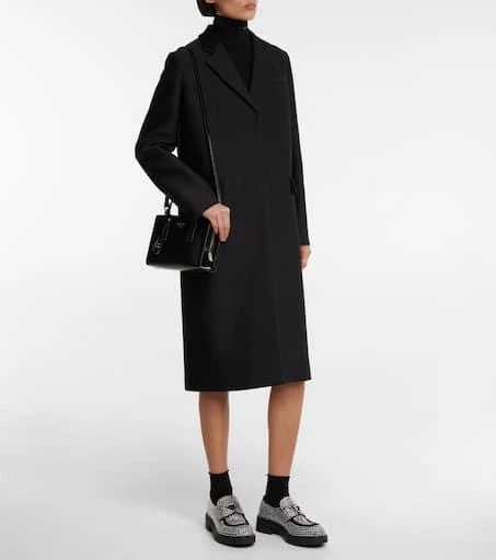 Prada Logo patent leather tote 5