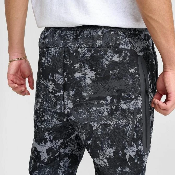 NIKE Men's Nike Tech Fleece Camo Jogger Pants 11