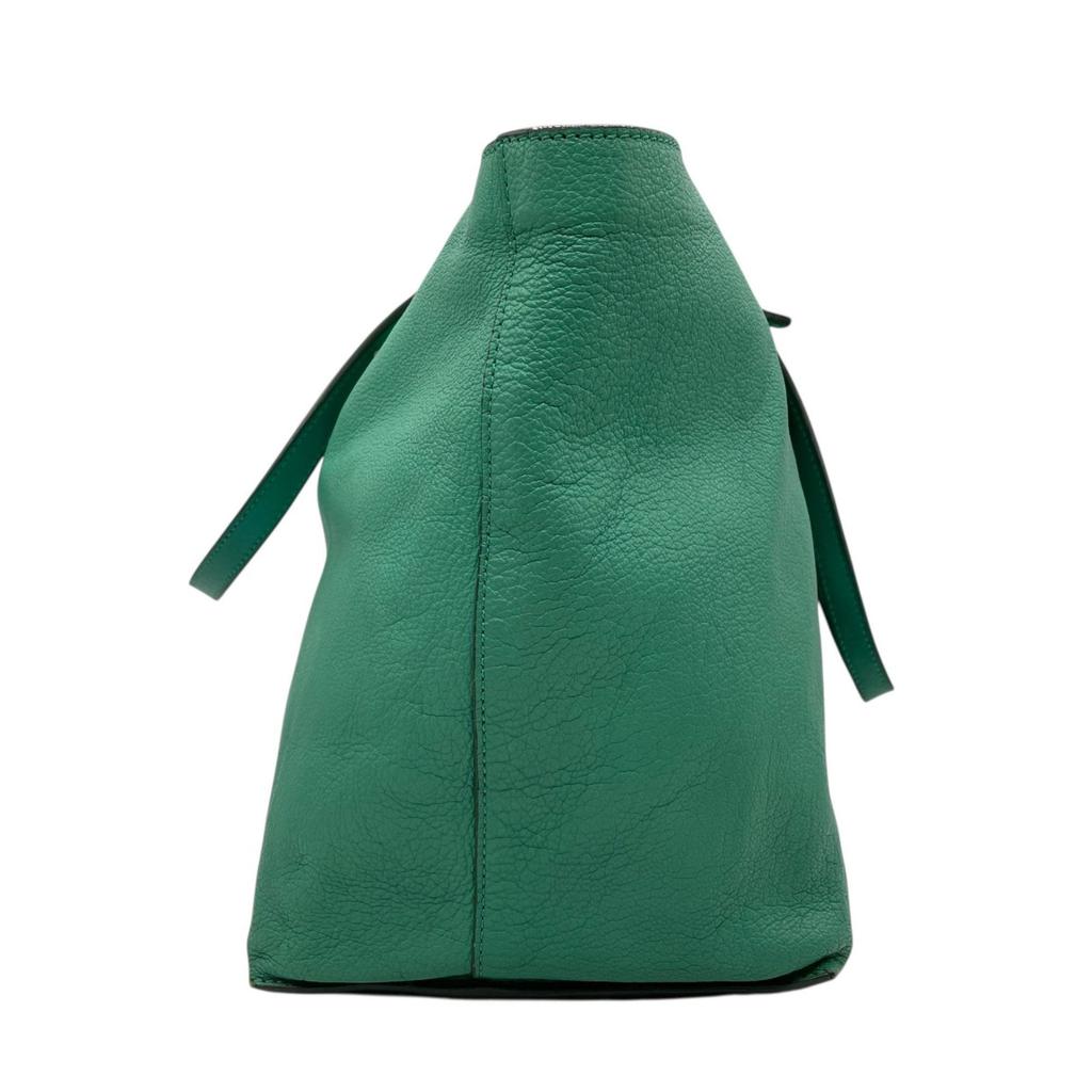 Shop Leather Tote Bag (Pre-Owned) on Sale at BeyondStyle