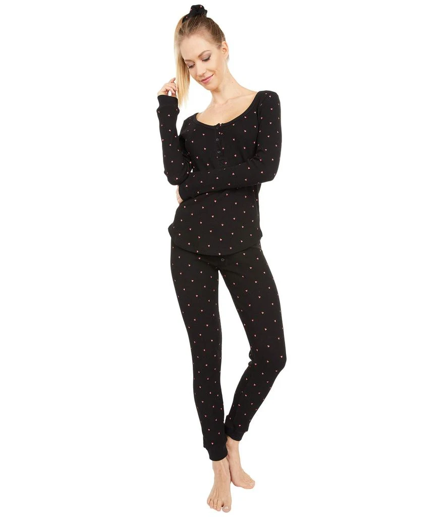 Plush Thermal Heart Pajama + Scrunchie Set 1