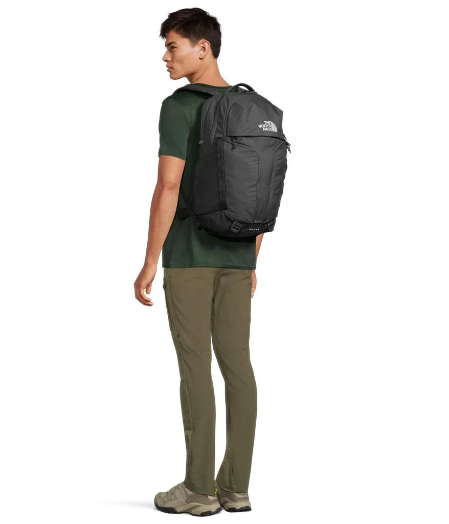 The North Face Surge 7