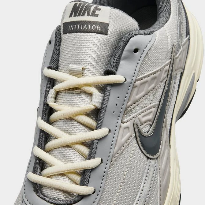 NIKE Men's Nike Initiator Running Shoes 5