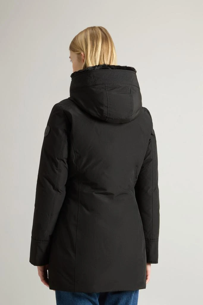 Woolrich Boulder Parka in Ramar Cloth with Hood and Detachable Faux Fur Trim - Women - Black 3