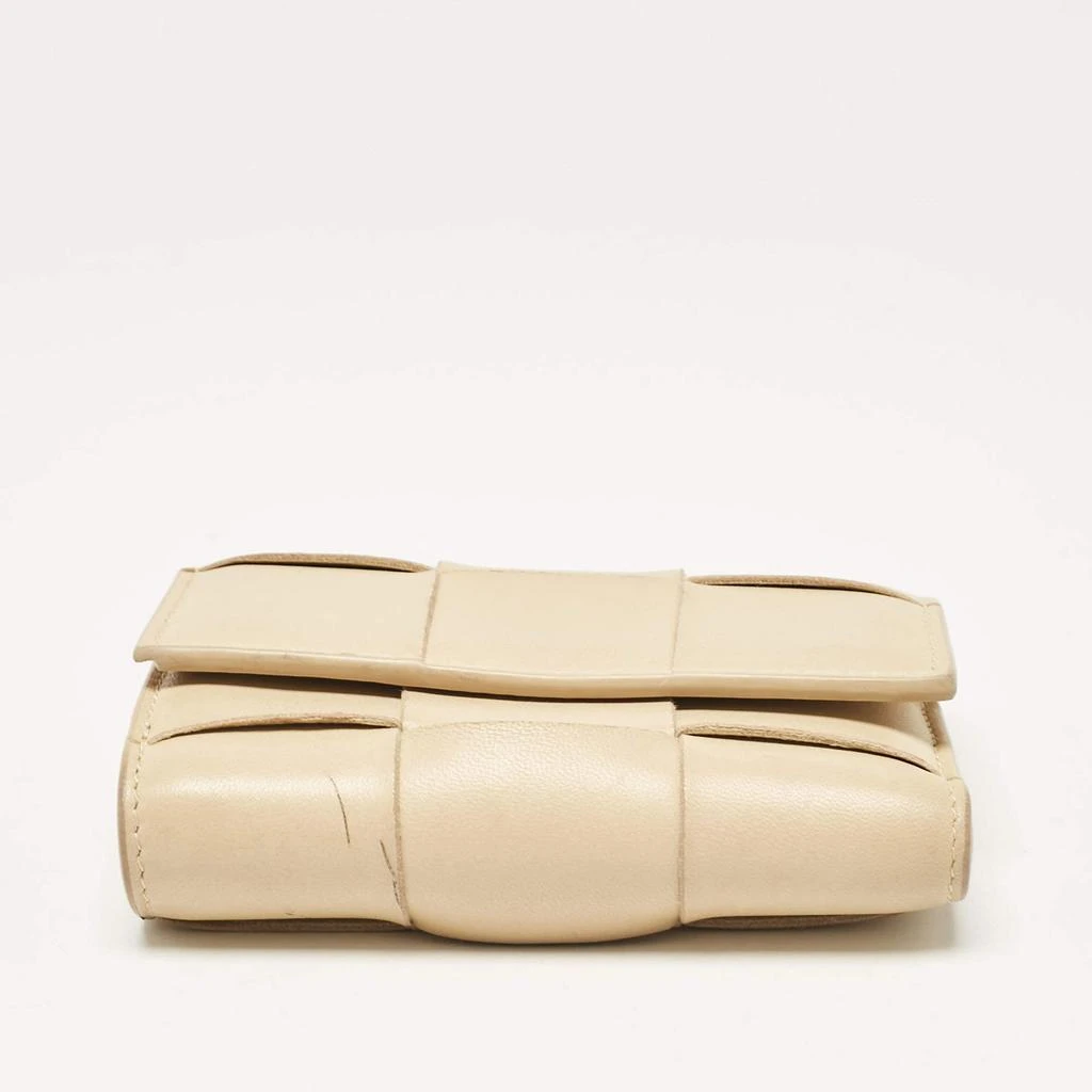 Bottega Veneta Bottega Veneta Beige Leather Intrecciato Cassette Zip Trifold Wallet 8