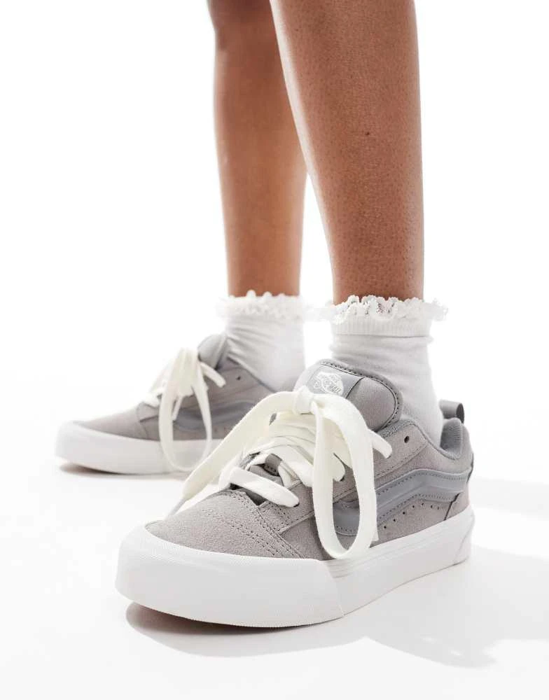 Vans Vans Knu skool trainers in gray 1