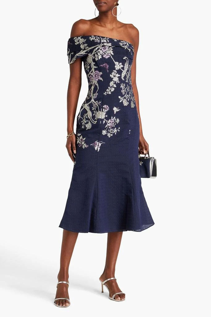 Shop One-shoulder metallic cloqu-jacquard midi dress on Sale at  BeyondStyle  Get Lowest price in three month One-shoulder metallic  cloqu-jacquard midi dress with Limited-Time Flash Deals, Exclusive  Discounts, and Special Offers. Enjoy