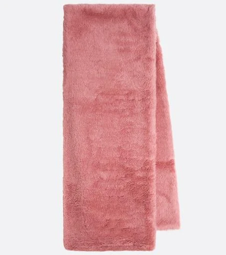 Max Mara Full teddy scarf 1