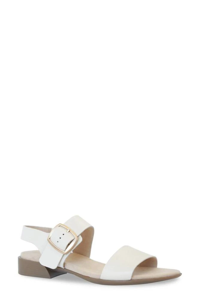 Munro Munro - Women's Cleo Sandal 2