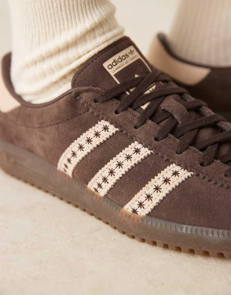 Shop adidas Originals Bermuda trainers in brown and beige on Sale at  BeyondStyle  Get 11% Off adidas Originals Bermuda trainers in brown and  beige with Limited-Time Flash Deals, Exclusive Discounts, and
