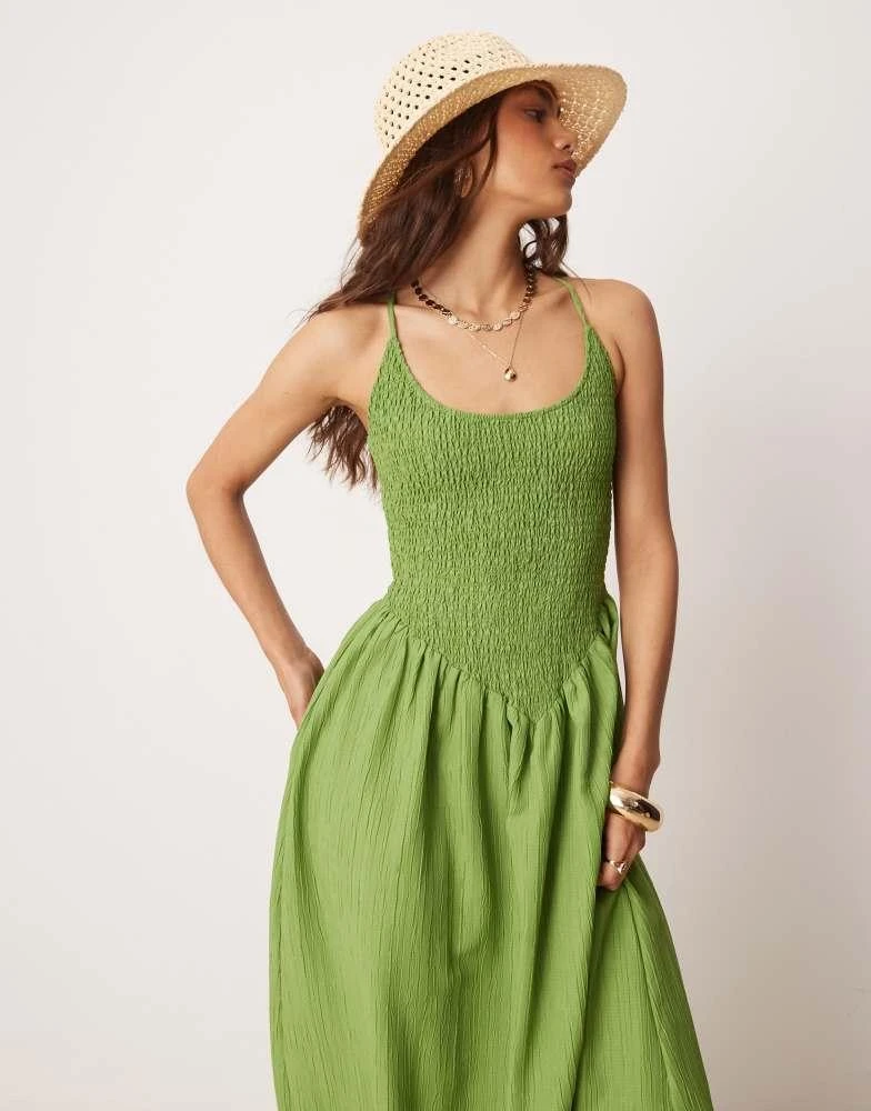 ASOS ASOS DESIGN scoop neck crinkle maxi dress with cross back in green 2
