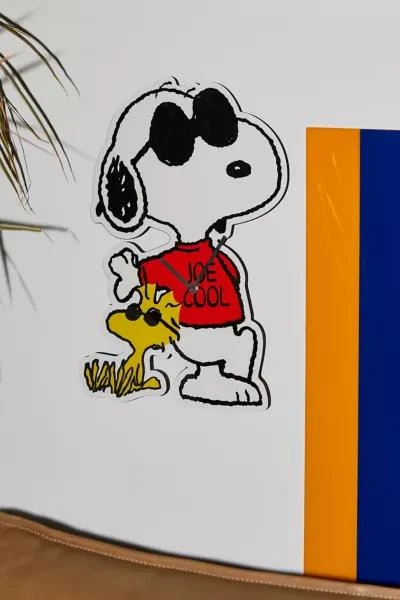 Urban Outfitters Peanuts Snoopy Joe Cool Wall Clock 1