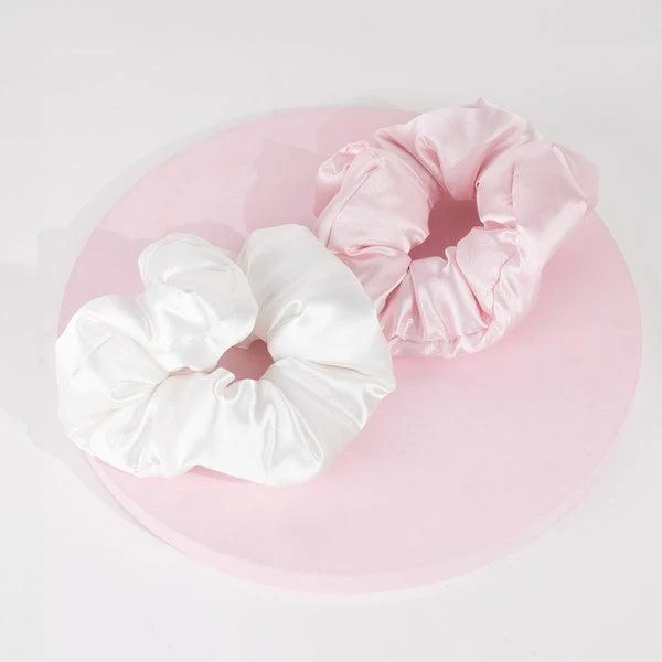 brushworks brushworks Large Cloud Scrunchies 2 Pack - Pink and White 3