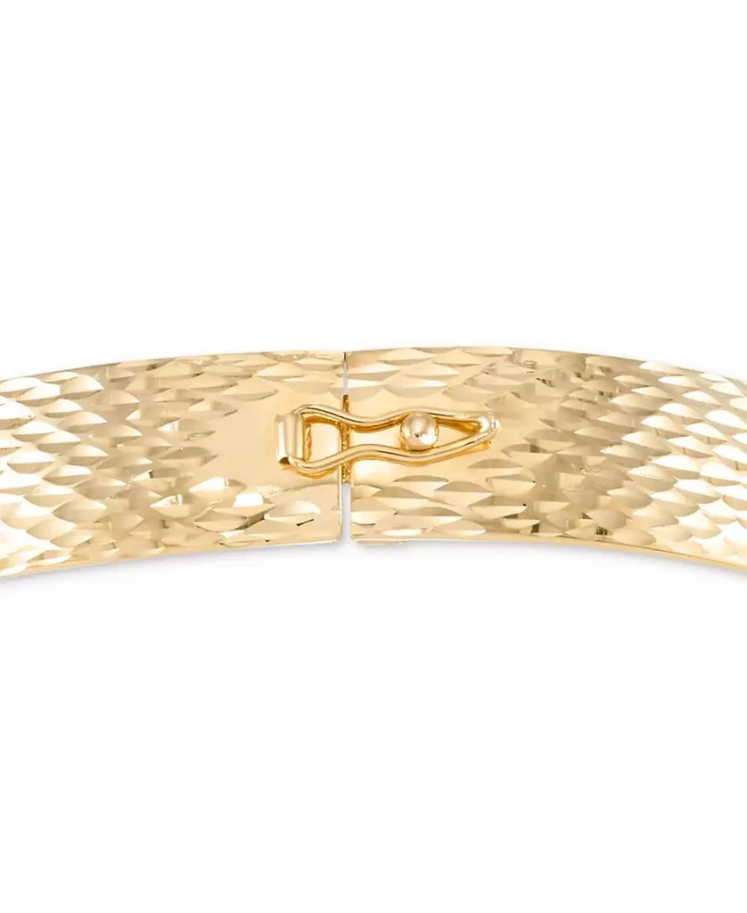 Macy
s Textured Wide Round Flexible Bangle Bracelet in 10k Gold 5