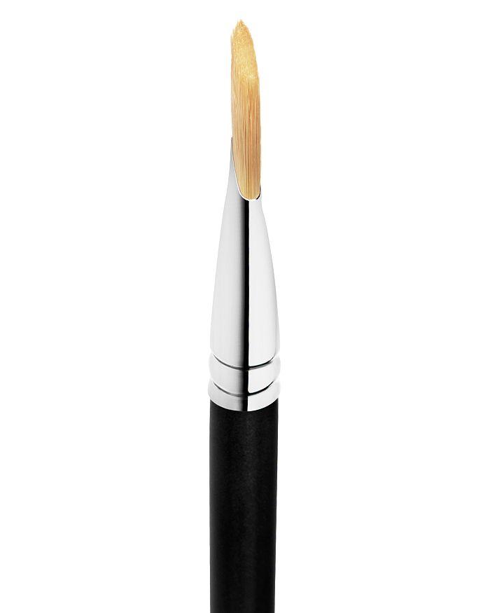 MAC 191 Square Foundation Brush