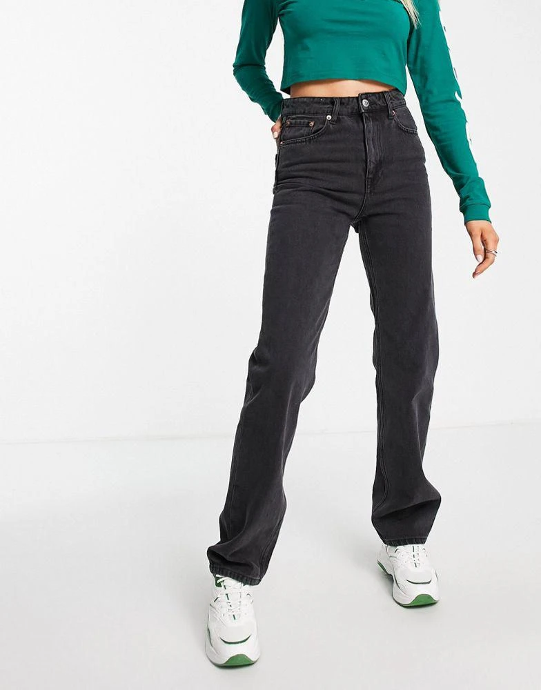 Weekday Weekday Voyage straight leg high waisted jeans in vintage black - BLACK 1
