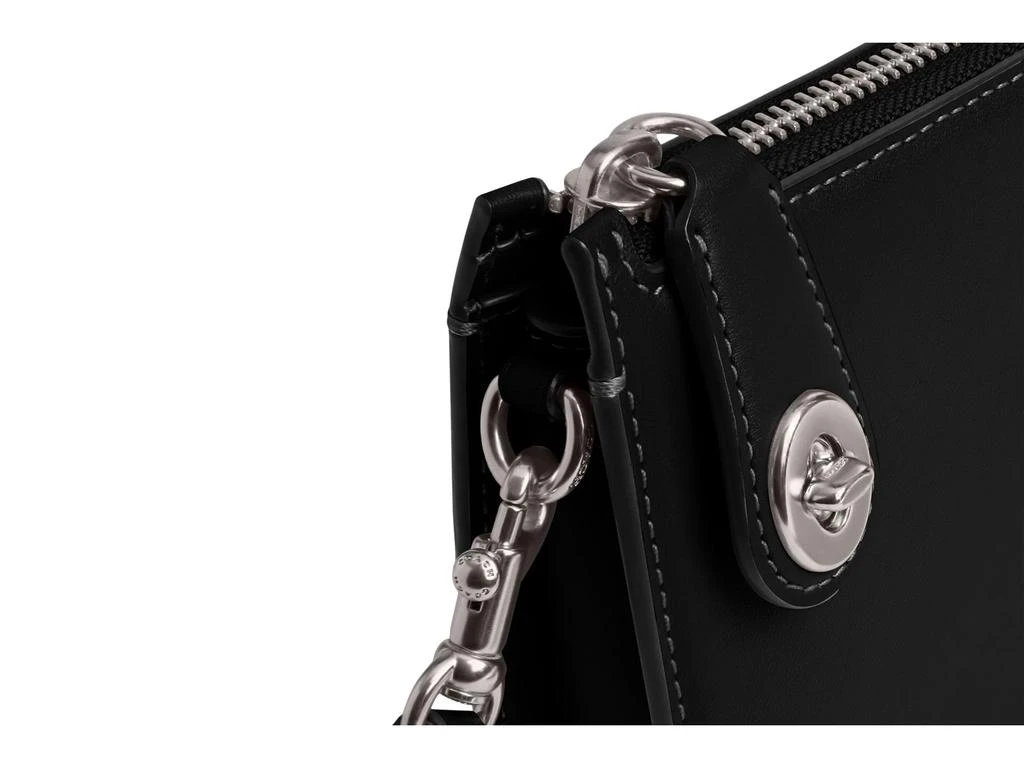 Coach Penn Shoulder Bag 4
