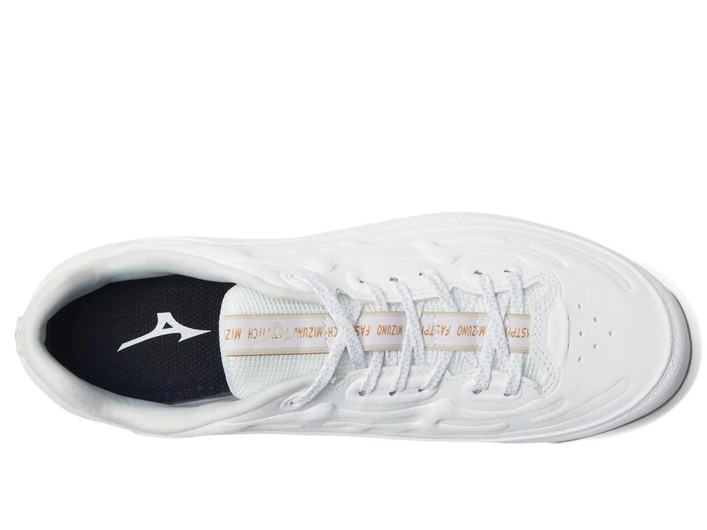 Mizuno Finch Elite 6 Low TPU Softball Cleats 2