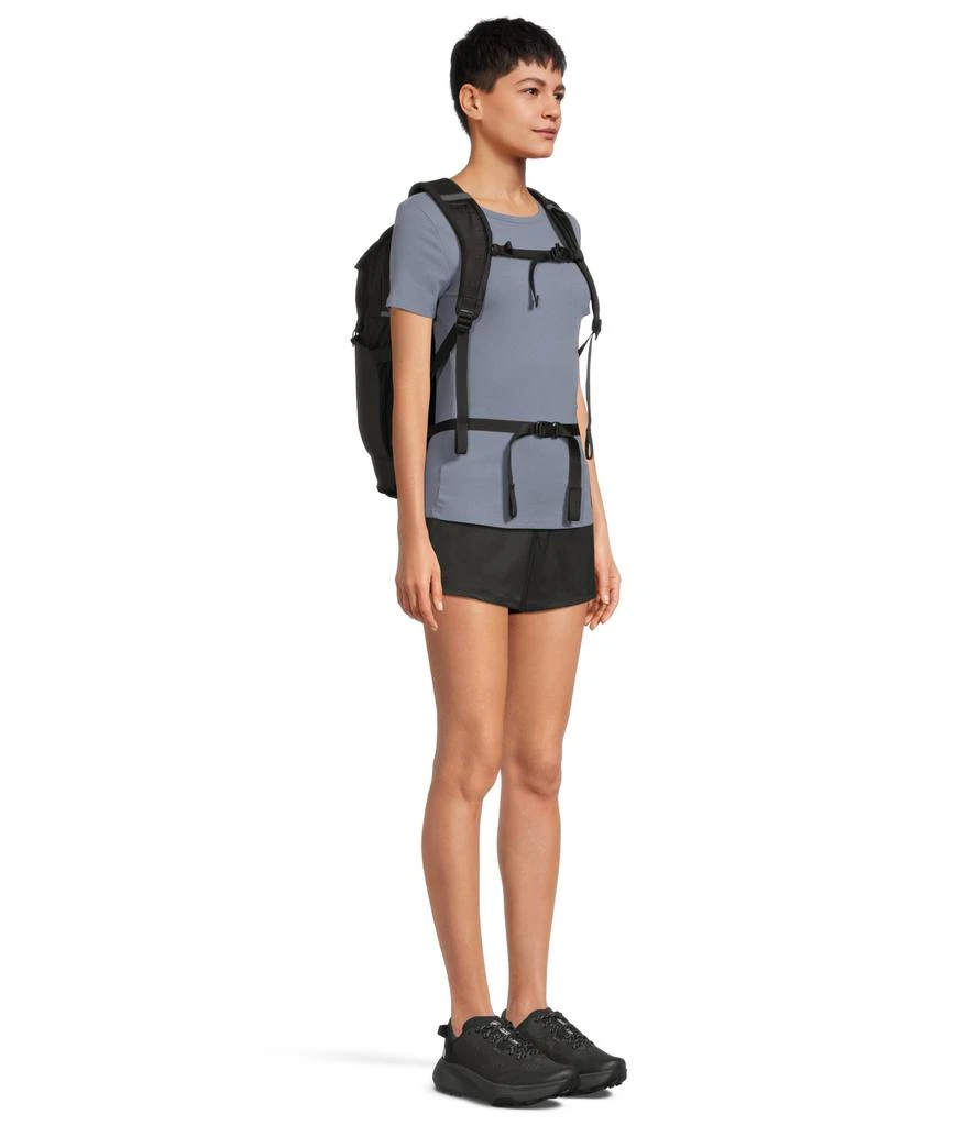 The North Face Women's Surge 6