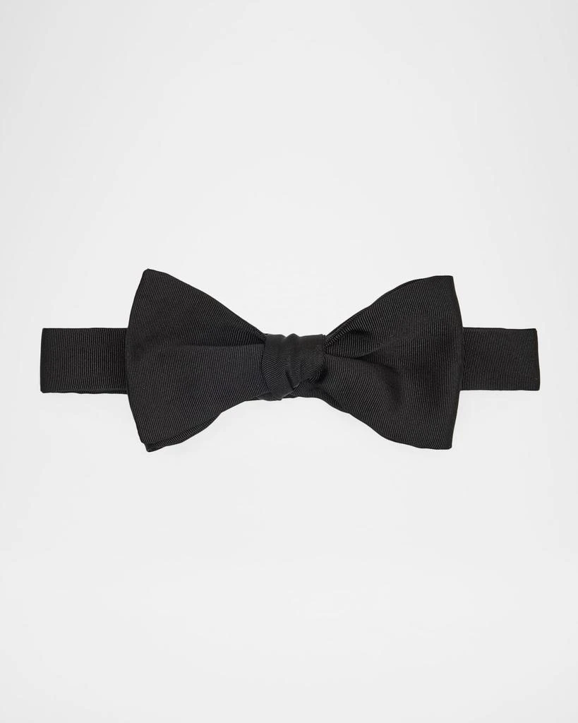 Kiton Men
s Silk Satin Bow Tie