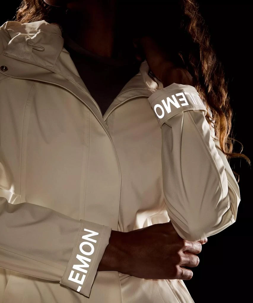 Lululemon Rain Rebel Jacket 41