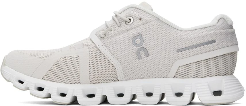 On Off-White Cloud 5 Sneakers 3