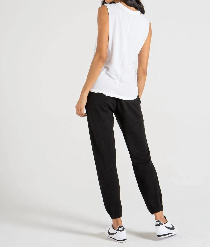 n:philanthropy DERBY JOGGER 5