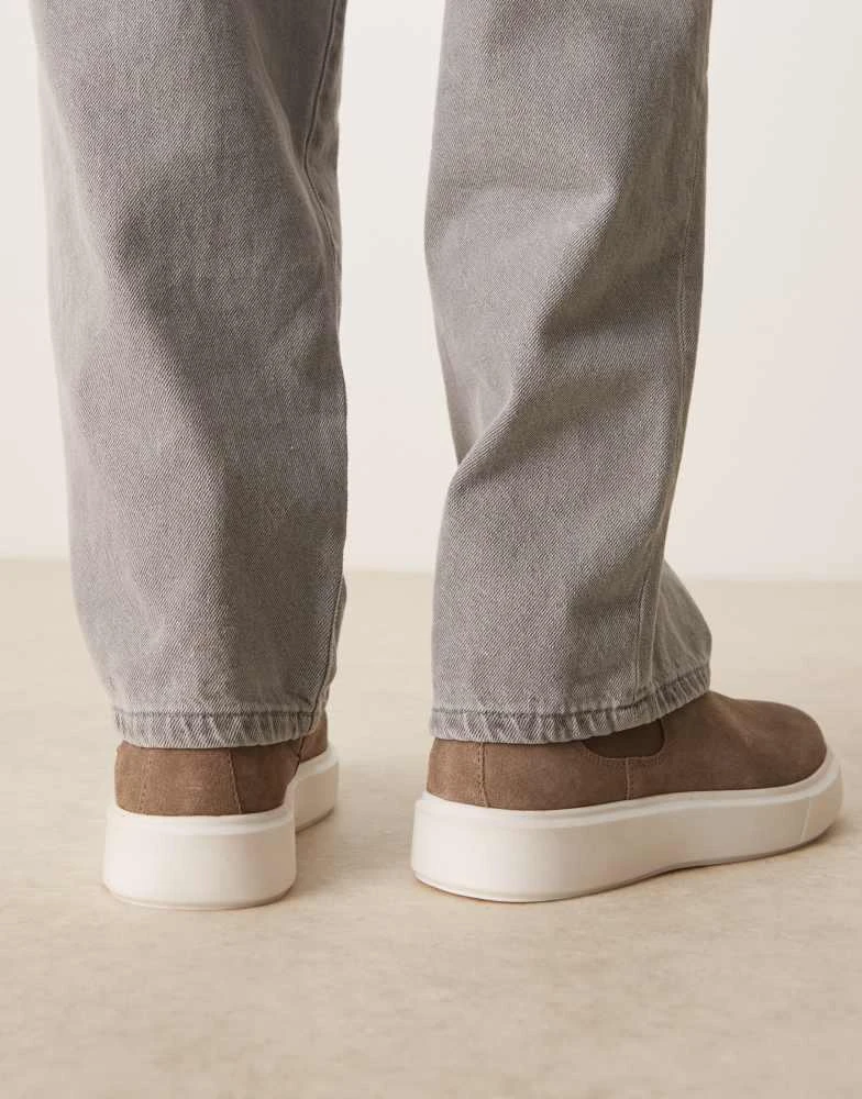 ASOS ASOS DESIGN chelsea boots in beige suede 4