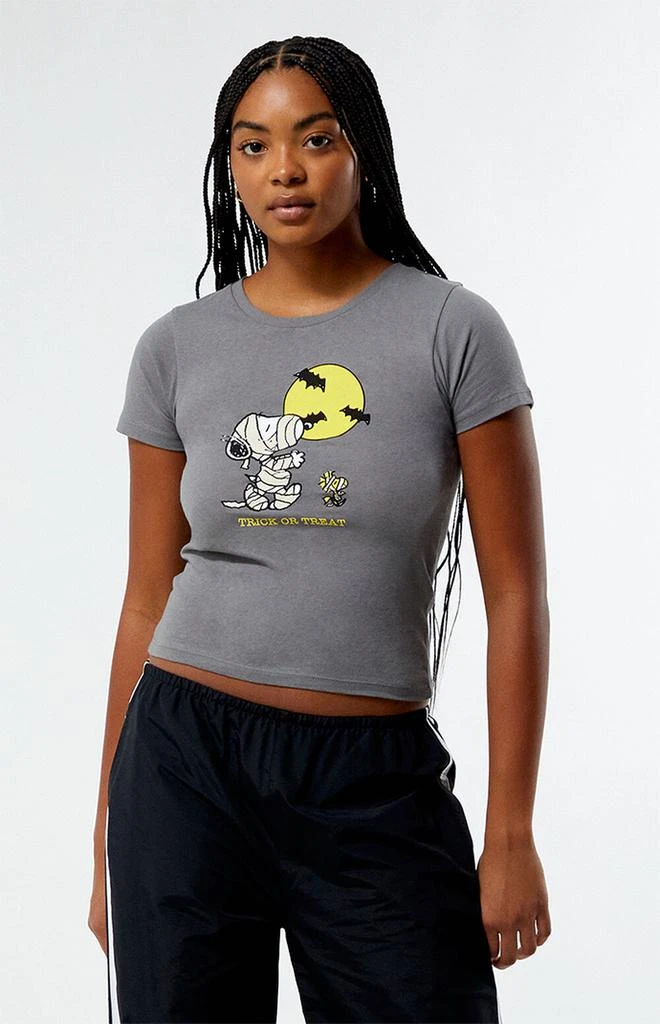 Peanuts Snoopy Trick Or Treat T-Shirt 2