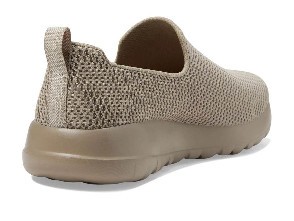 SKECHERS Go Walk Max 5