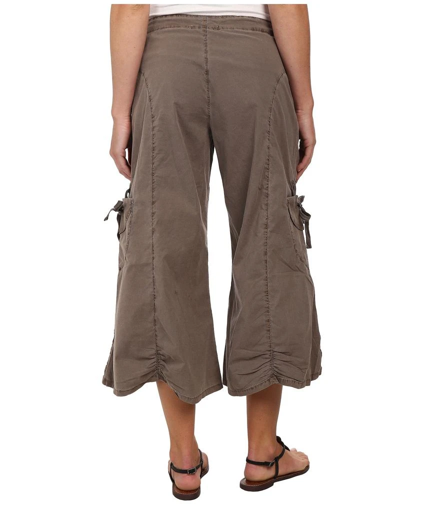 XCVI Cargo Gaucho Crop 3