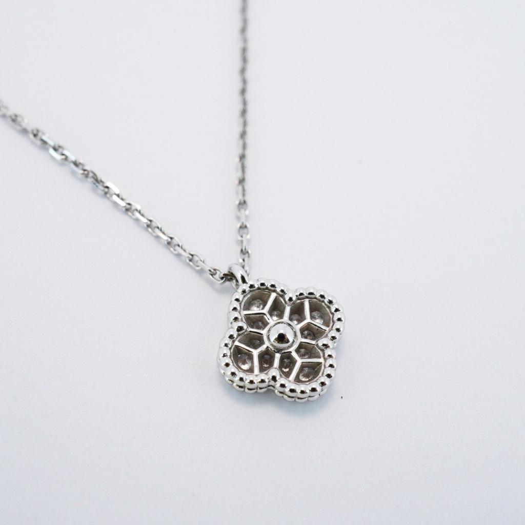 Van Cleef & Arpels gold (18K) Necklace (Pre-Owned)