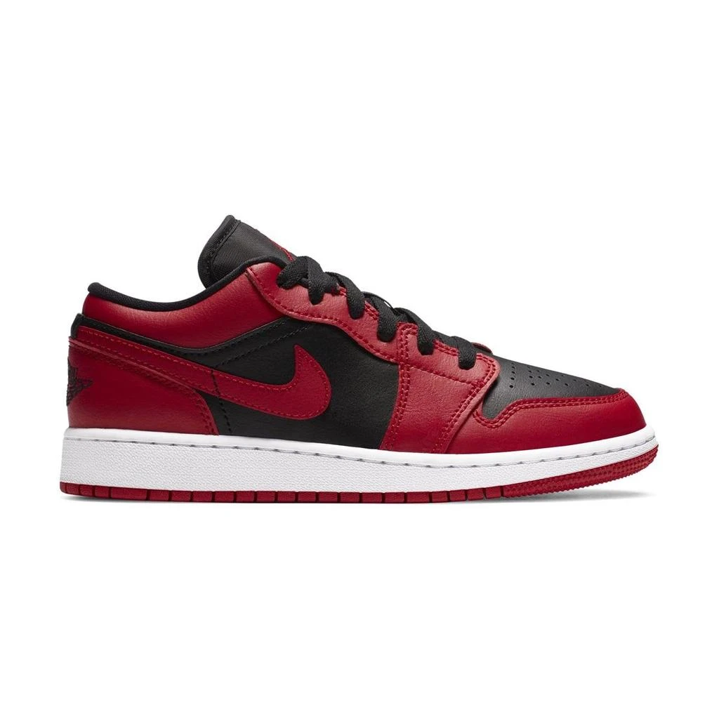 Jordan Air  1 Low Big Kids
 Shoe