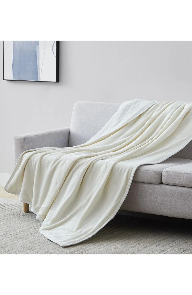 SOUTHSHORE FINE LINENS Microfleece Oversized Reversible Faux Shearling Throw Blanket 2