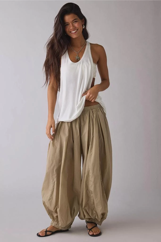 BDG BDG Cloud Low-Rise Baggy Balloon Pant
