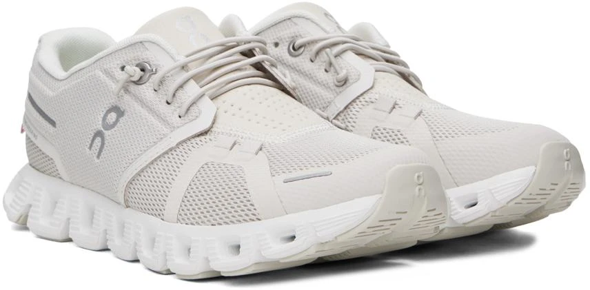 On Off-White Cloud 5 Sneakers 4