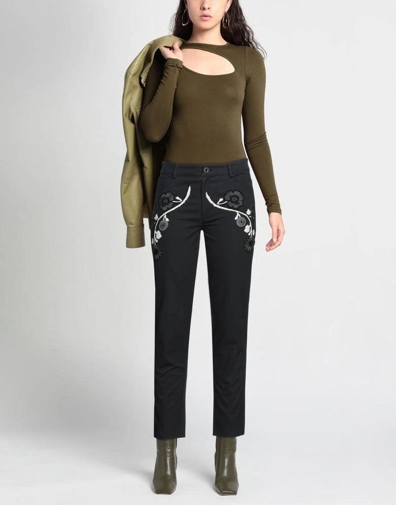 Mr & Mrs Italy Casual pants 2
