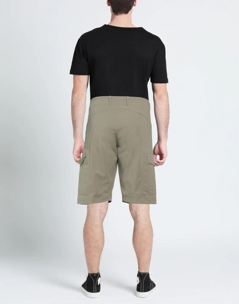 ESEMPLARE Shorts 
Bermuda 3