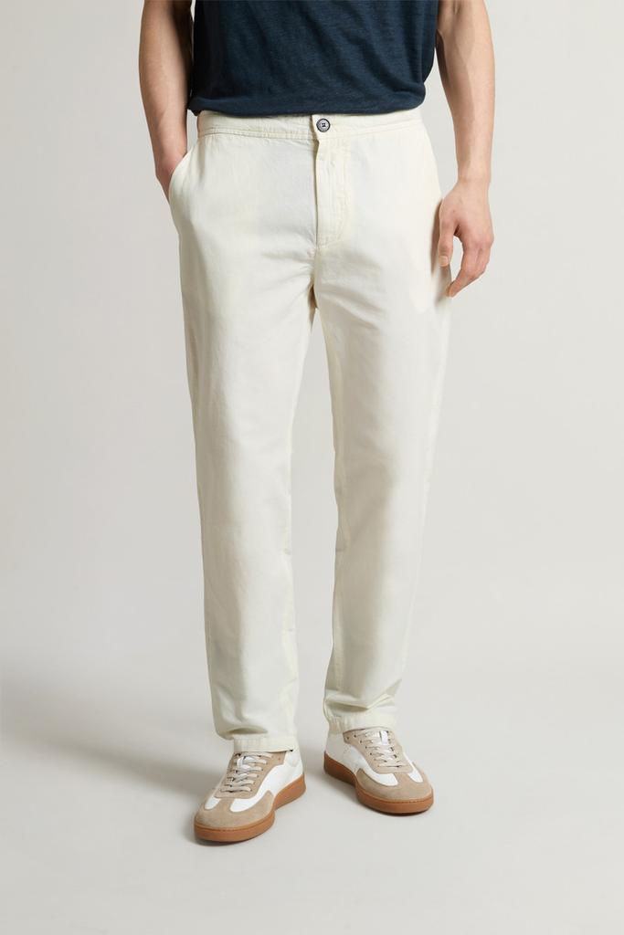 Woolrich Garment-Dyed Cotton- and Linen-Blend Pants - Men - Blue