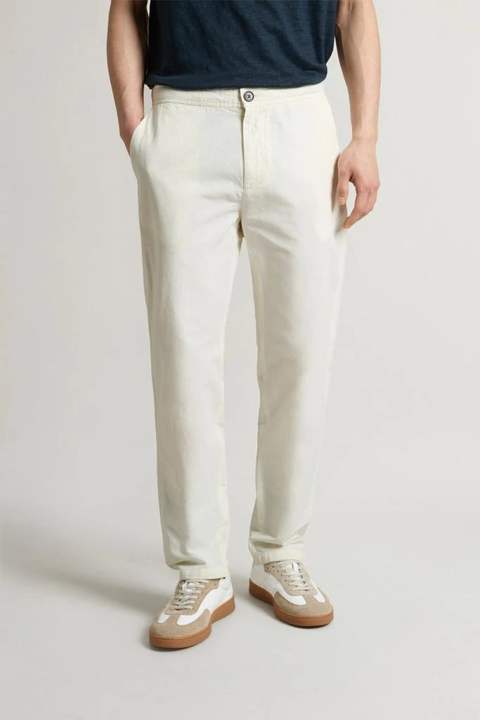Woolrich Garment-Dyed Cotton- and Linen-Blend Pants - Men - Blue 2