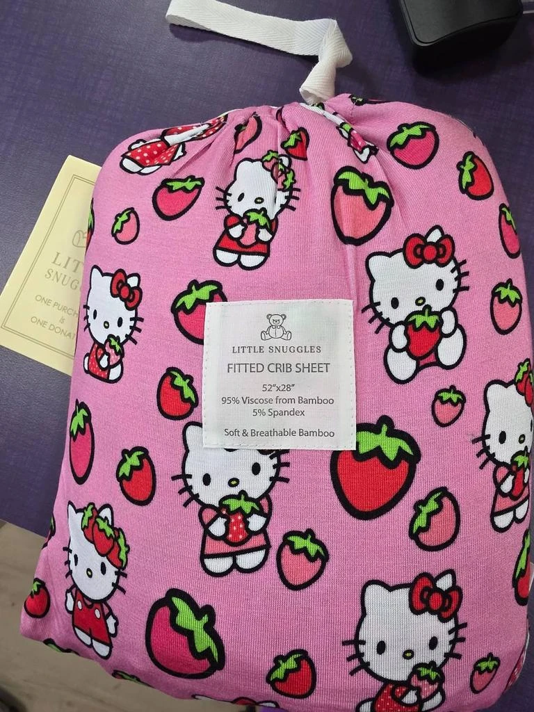 Charlies Project Charlies Project - Girl
s Hello Cutie Strawberry Crib Sheet