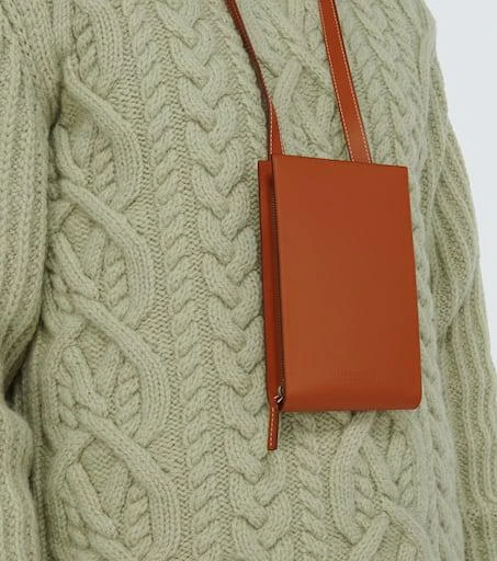 Jacquemus Le Gadju leather wallet with strap 3