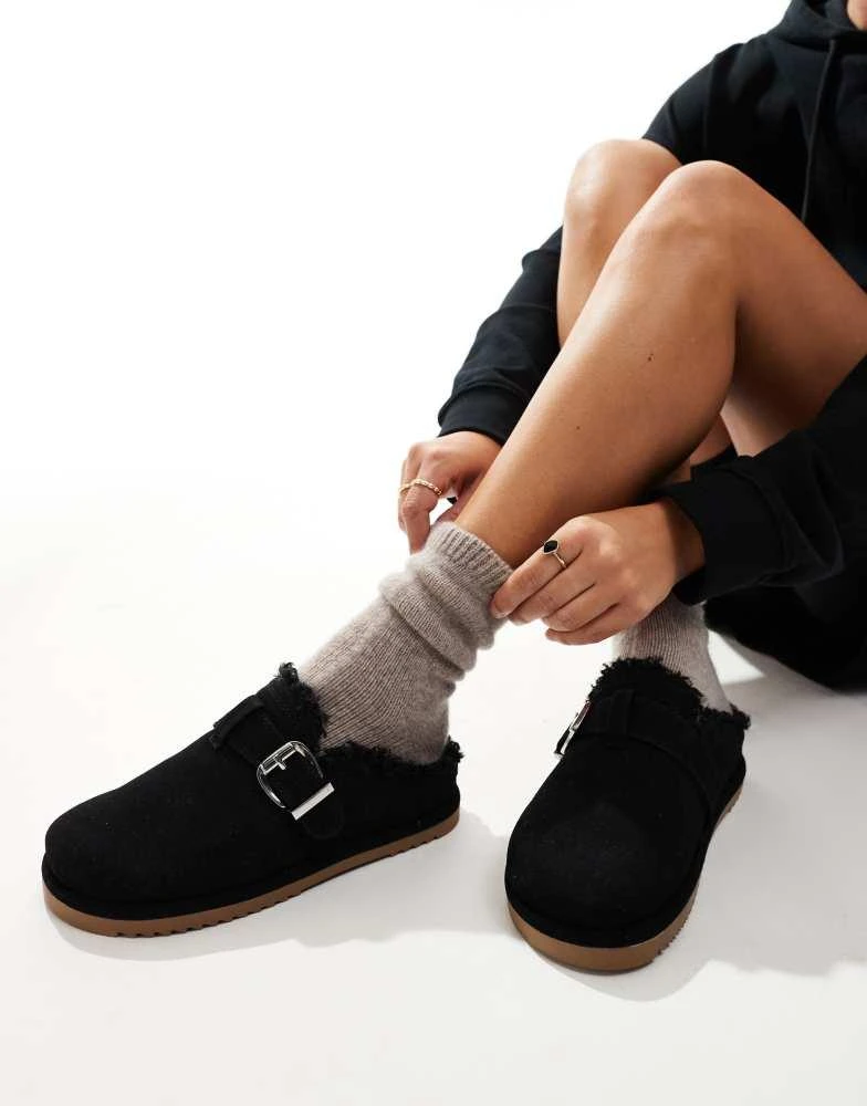 New Look New Look fur lined clog in black 1