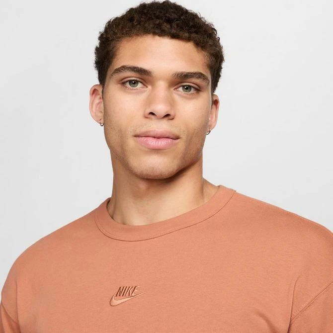 NIKE Men's Nike Sportswear Premium Essentials T-Shirt 4