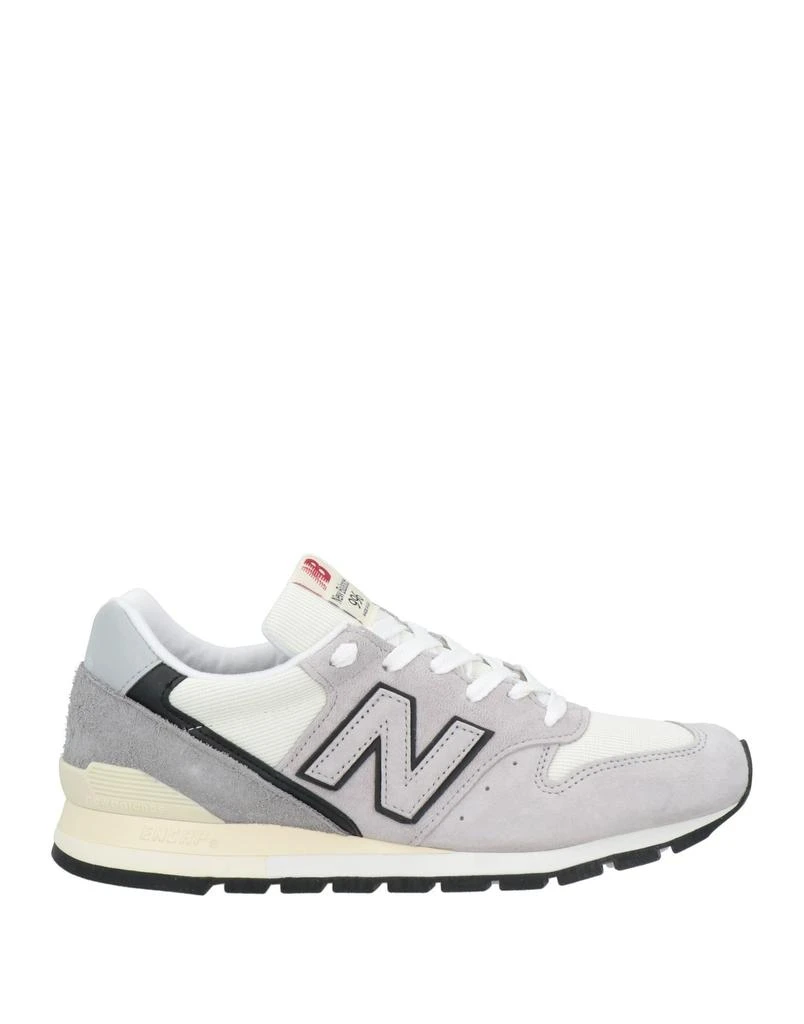 New Balance Sneakers 1