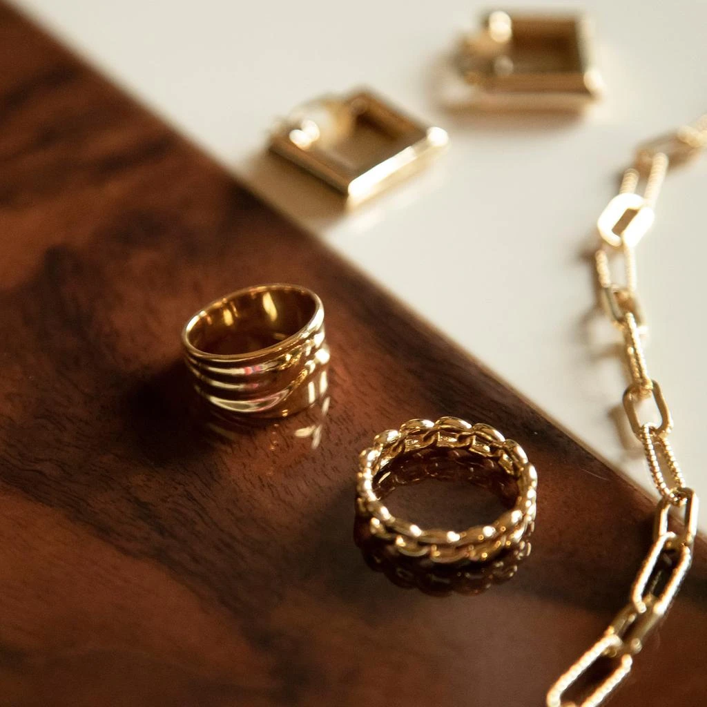 Daisy London X Polly Sayer Chunky Tidal Gold-Plated Ring 3