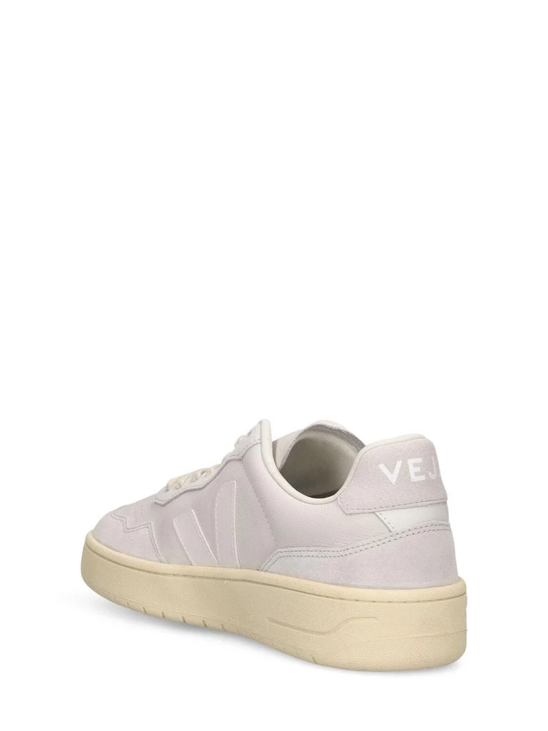 Veja V-90 Sneakers 3