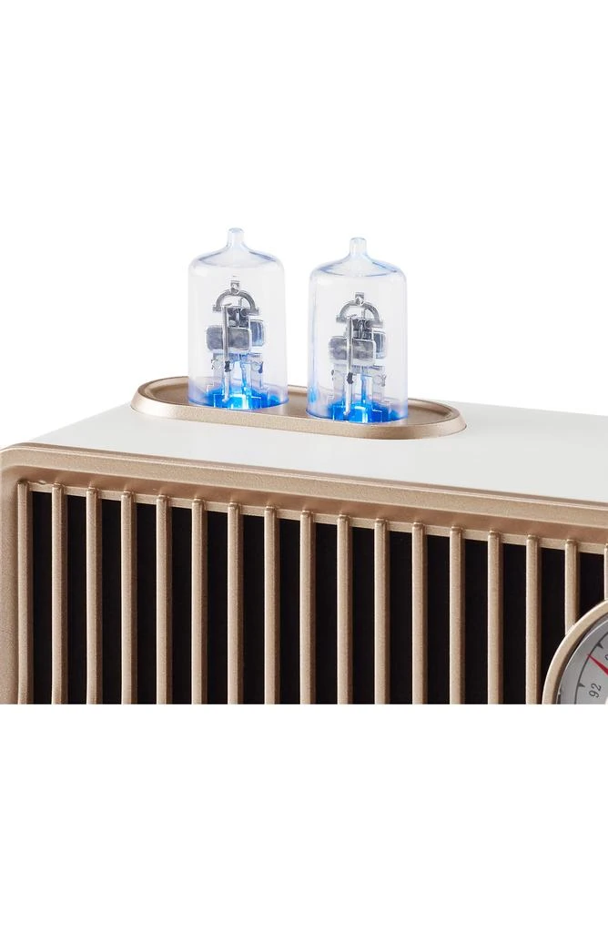 Crosley Milton Radio 3
