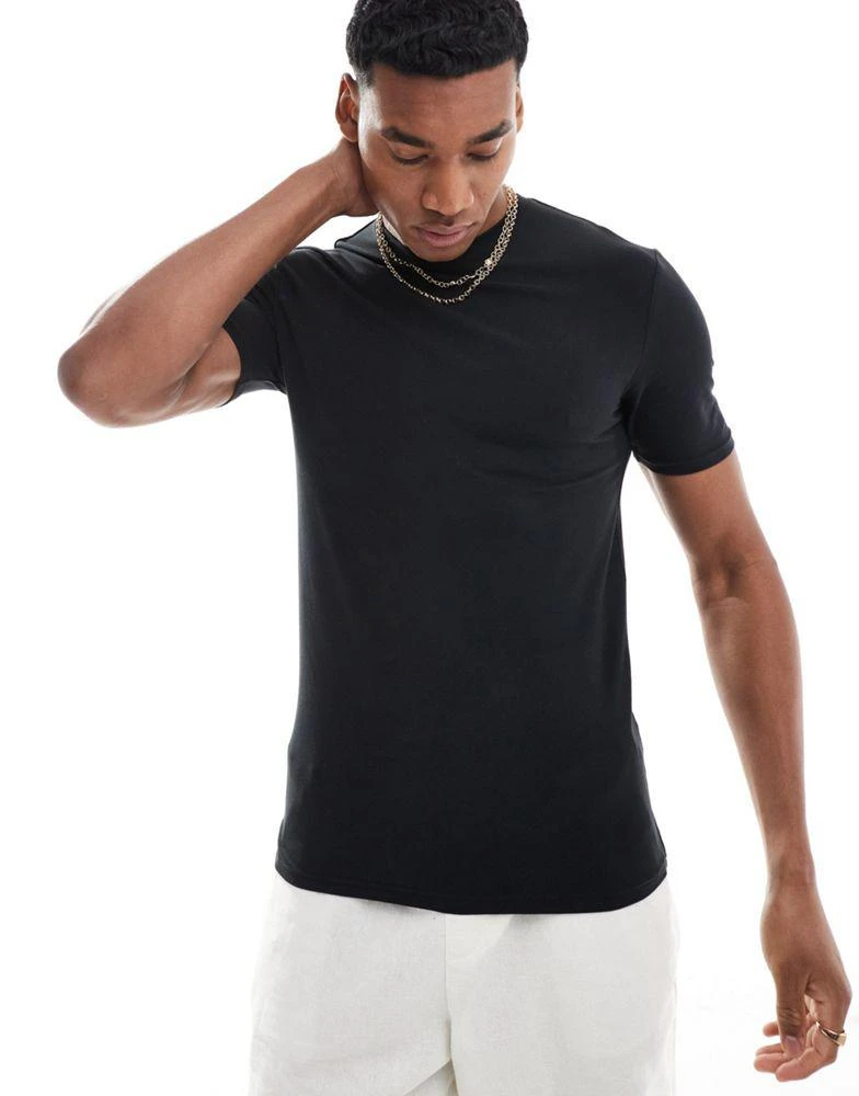 River Island River Island studio muscle fit t-shirt in black 1