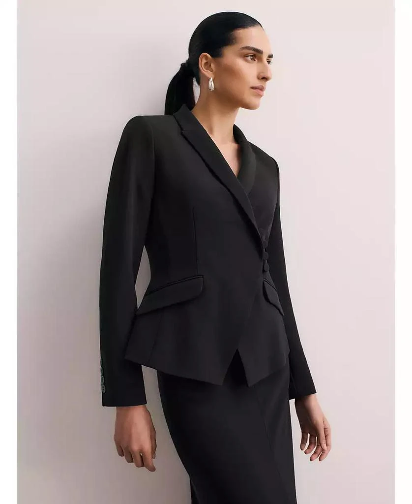 The Fold Women's Forino Clever Crepe Blazer