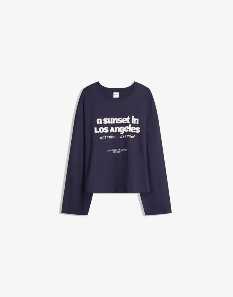 Bershka Bershka Long sleeve boxy t-shirt with print in navy 4